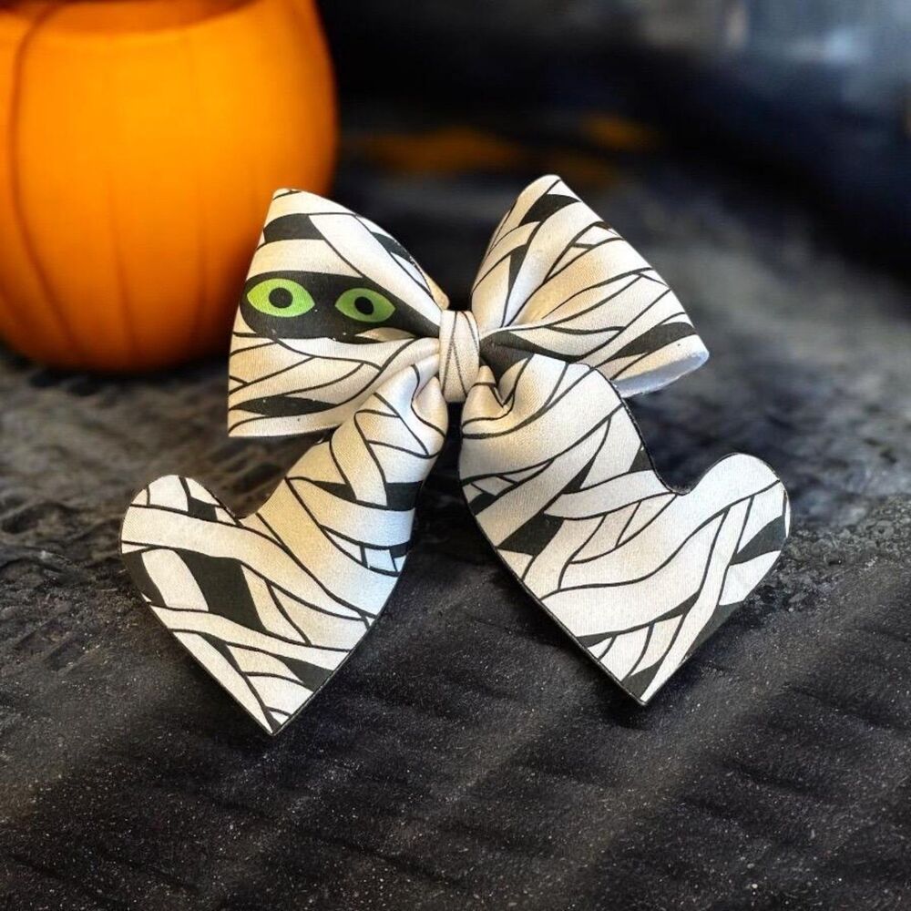 Mummy Halloween Hair Bow Green Eyes Neoprene 4" x 6"